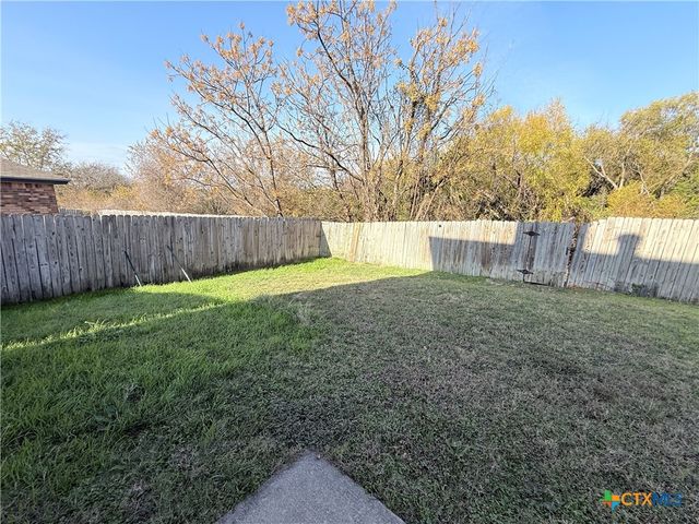 206 Atkinson Avenue, Copperas Cove, TX 76522