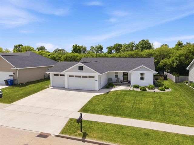3308 ISAAC LANE, Oshkosh, WI 54902