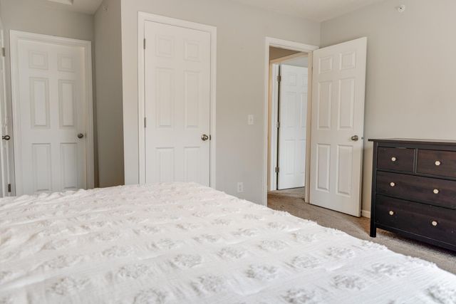8656 Gateway Circle, Monticello, MN 55362