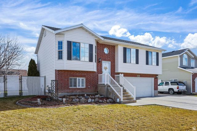 4602 S 4000 W, Roy, UT 84067