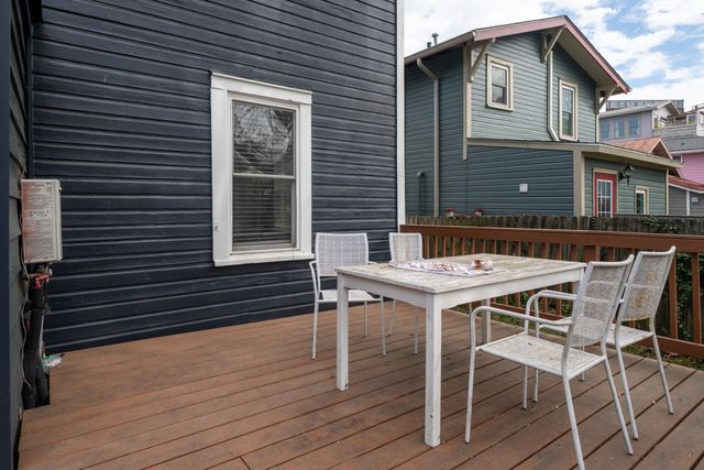 13 Poplar Street, Charleston, SC 29403