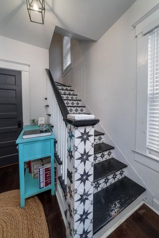 13 Poplar Street, Charleston, SC 29403