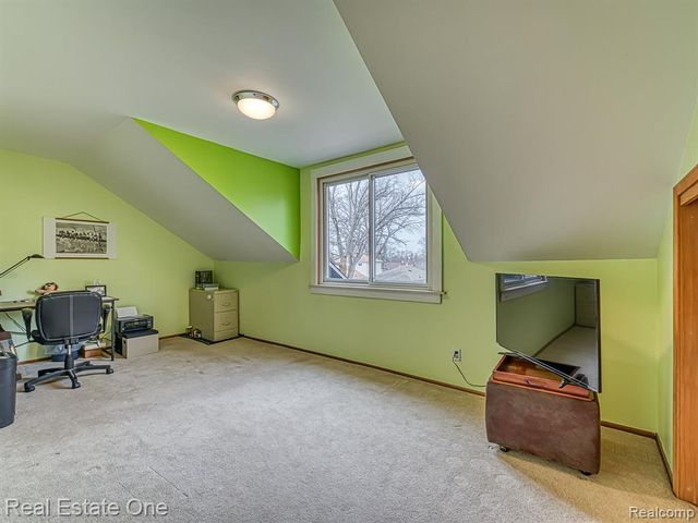 22923 Columbia Street, Dearborn, MI 48124