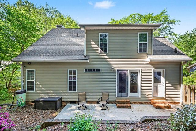 232 W Elm Avenue, Holly Springs, NC 27540