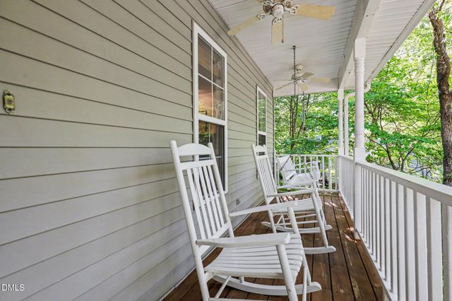 232 W Elm Avenue, Holly Springs, NC 27540