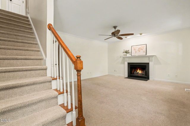 232 W Elm Avenue, Holly Springs, NC 27540