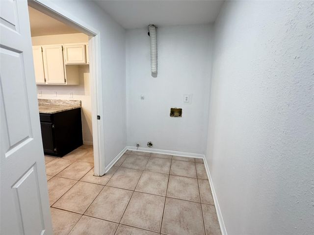 918 Bolton Court, Tomball, TX 77375