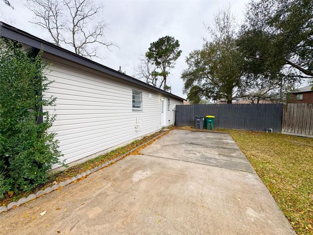 918 Bolton Court, Tomball, TX 77375