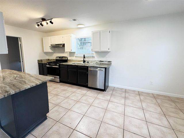 918 Bolton Court, Tomball, TX 77375