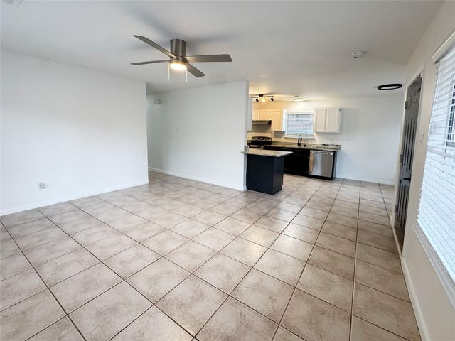 918 Bolton Court, Tomball, TX 77375