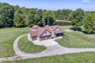 804 Linder Loop, Crossville, TN 38571