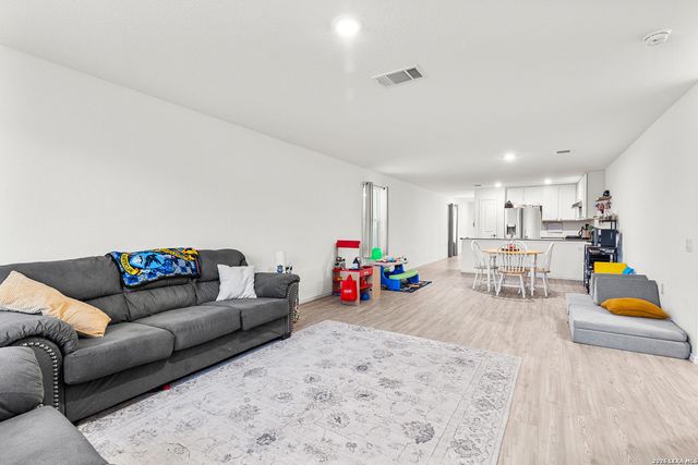 4534 Martin Way, San Antonio, TX 78222