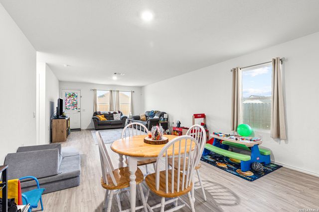 4534 Martin Way, San Antonio, TX 78222