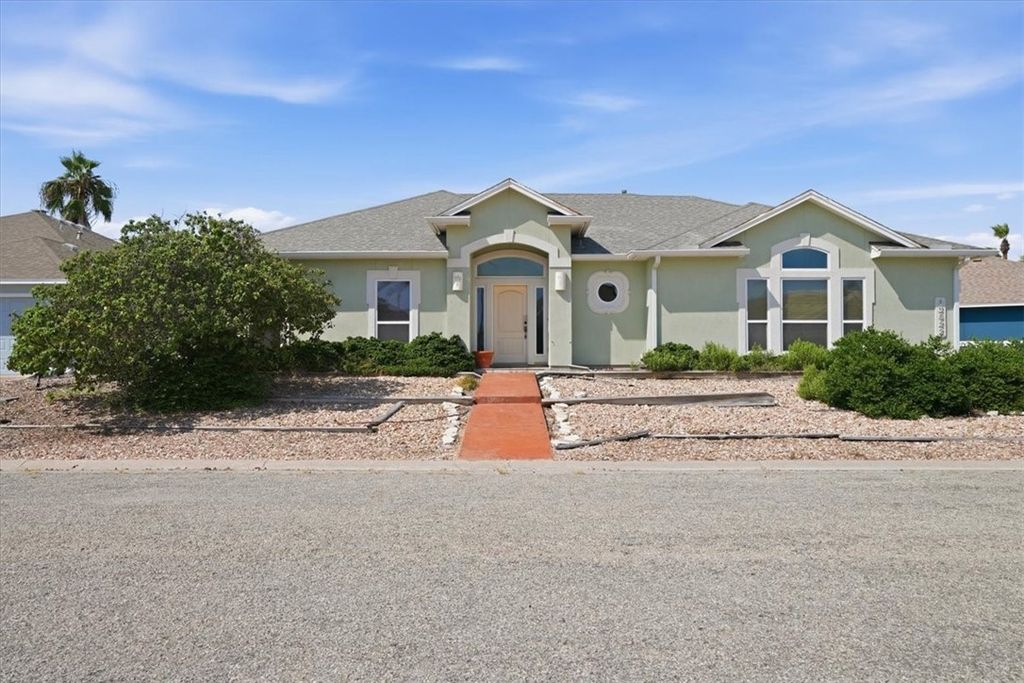 13622 Moro, Corpus Christi, TX 78418 — exterior