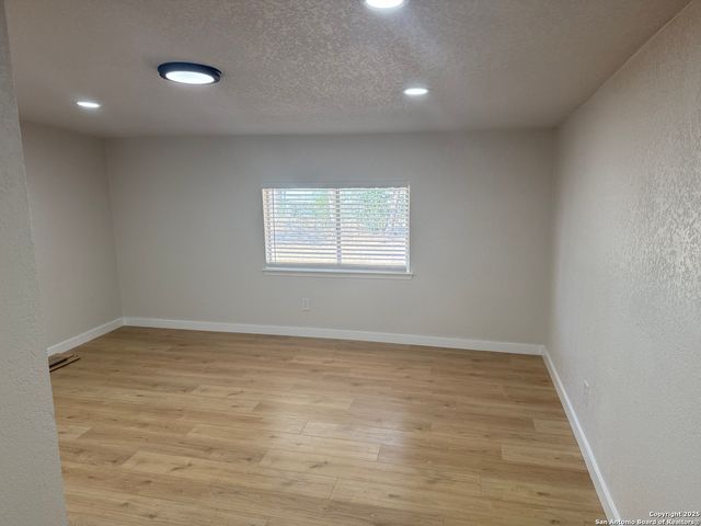 223 Adrian, San Antonio, TX 78213