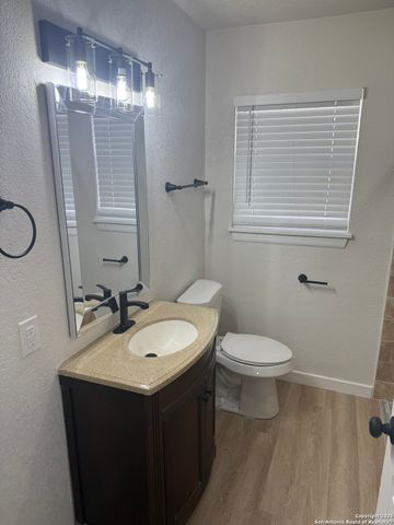 223 Adrian, San Antonio, TX 78213