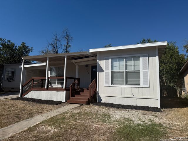 223 Adrian, San Antonio, TX 78213