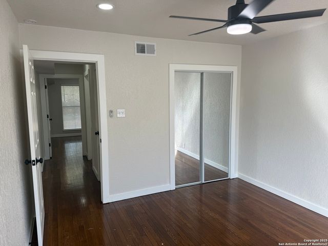 223 Adrian, San Antonio, TX 78213