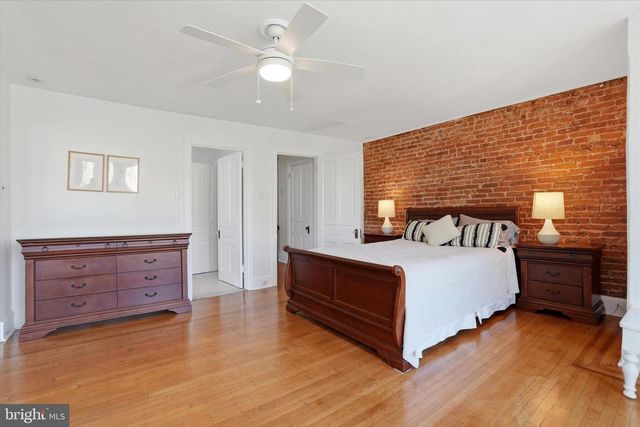 922 S 48TH ST, Philadelphia, PA 19143