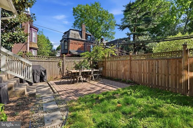 922 S 48TH ST, Philadelphia, PA 19143