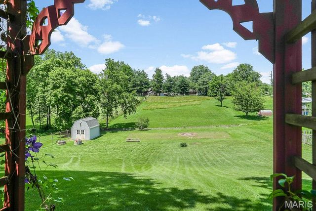 47 Eva Avenue, Cottage Hills, IL 62018