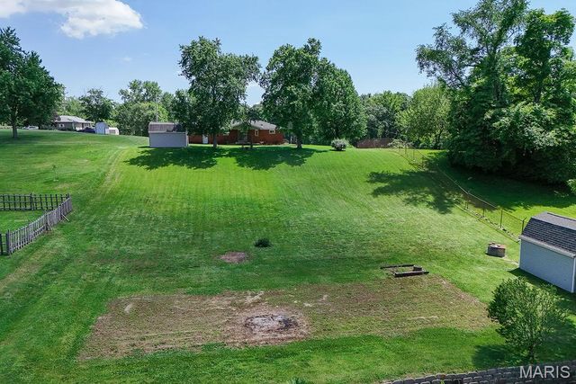 47 Eva Avenue, Cottage Hills, IL 62018