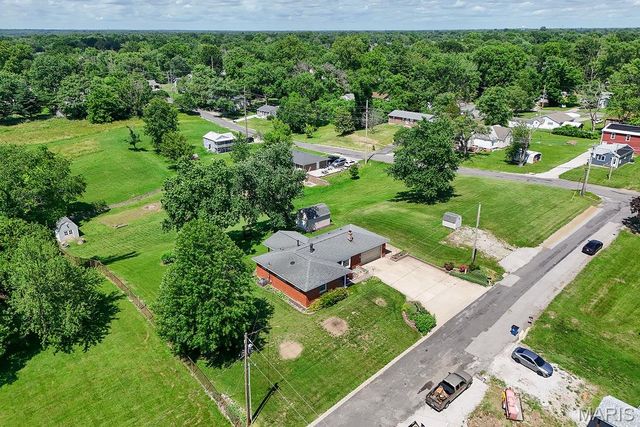 47 Eva Avenue, Cottage Hills, IL 62018