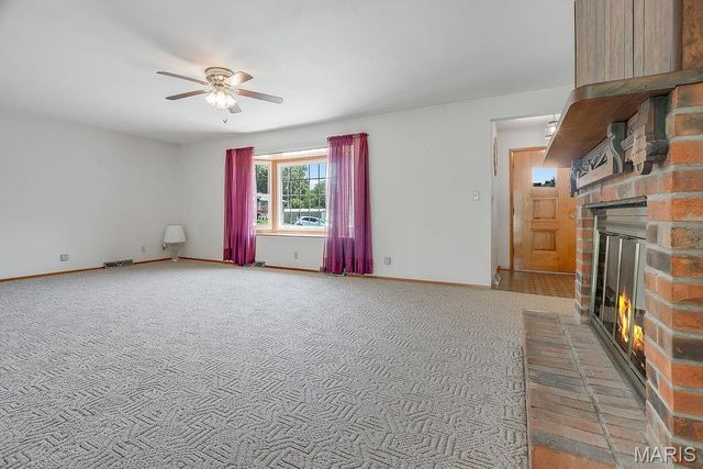 47 Eva Avenue, Cottage Hills, IL 62018