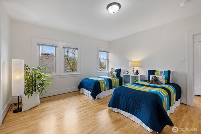 510 N Yakima Avenue, Tacoma, WA 98403