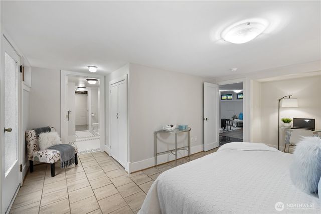 510 N Yakima Avenue, Tacoma, WA 98403