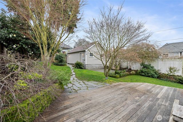 510 N Yakima Avenue, Tacoma, WA 98403