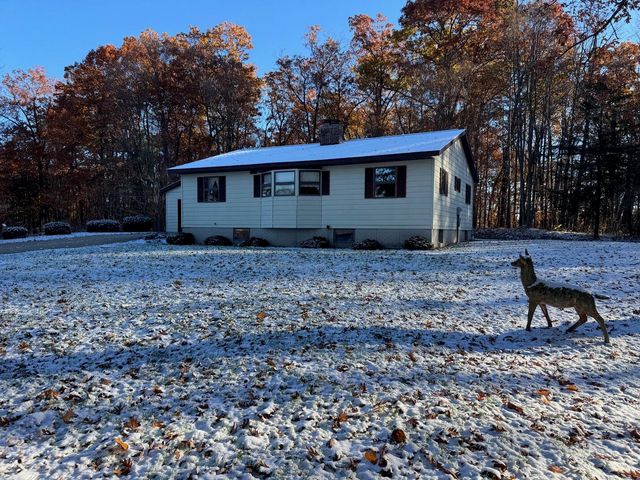 2512 S Sportsman Drive, White Cloud, MI 49349