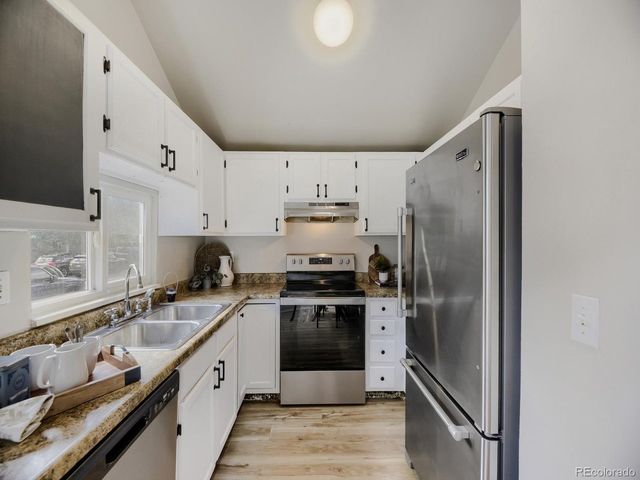 2938 S Revere St, Aurora, CO 80014