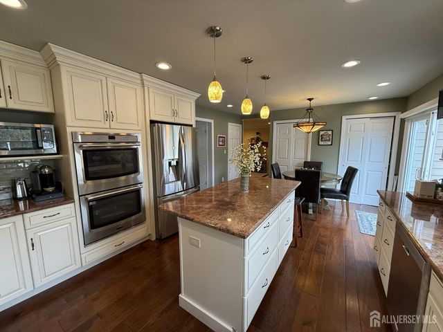 15 Delaware Drive, East Brunswick, NJ 08816