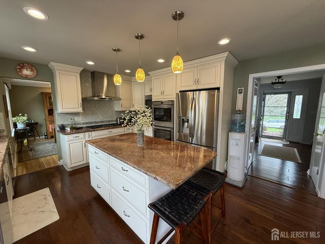 15 Delaware Drive, East Brunswick, NJ 08816
