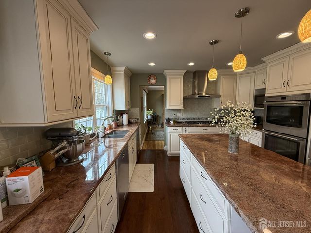 15 Delaware Drive, East Brunswick, NJ 08816
