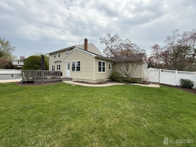 15 Delaware Drive, East Brunswick, NJ 08816