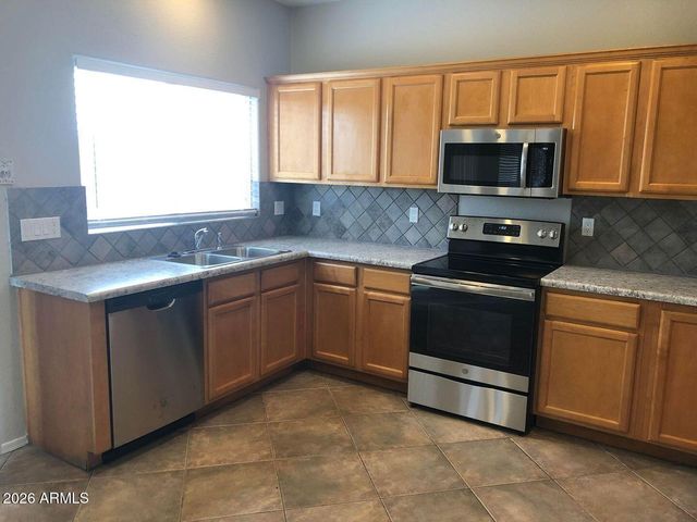 12351 W SHERMAN Street, Avondale, AZ 85323