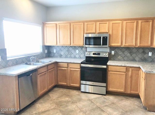 12351 W SHERMAN Street, Avondale, AZ 85323