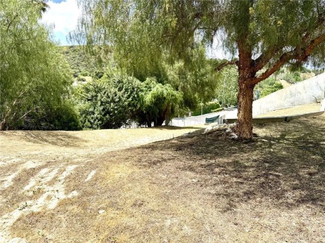 20101 Chapter, Woodland Hills, CA 91364