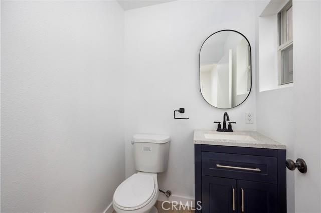 2627 W Vernon Avenue, Los Angeles, CA 90008