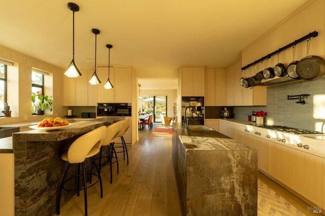 2900 Wild Turkey Run, Santa Rosa, CA 95404