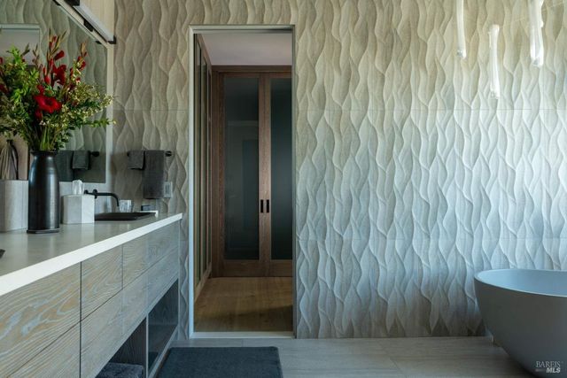 2900 Wild Turkey Run, Santa Rosa, CA 95404