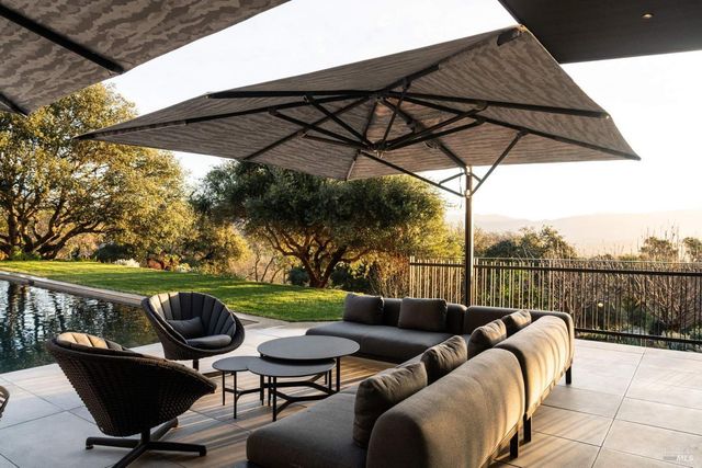 2900 Wild Turkey Run, Santa Rosa, CA 95404