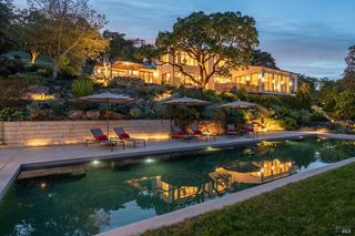 2900 Wild Turkey Run, Santa Rosa, CA 95404