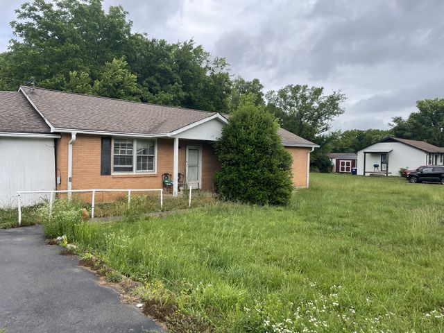 117 Center St, La Vergne, TN 37086