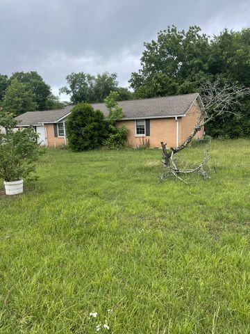 117 Center St, La Vergne, TN 37086