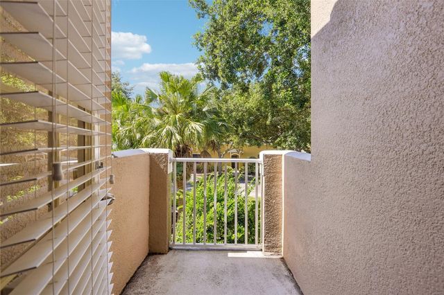 14001 CITRUS CREST CIRCLE, Tampa, FL 33625