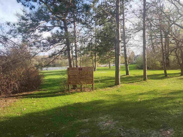W5640 Cedar Trail, Neshkoro, WI 54960