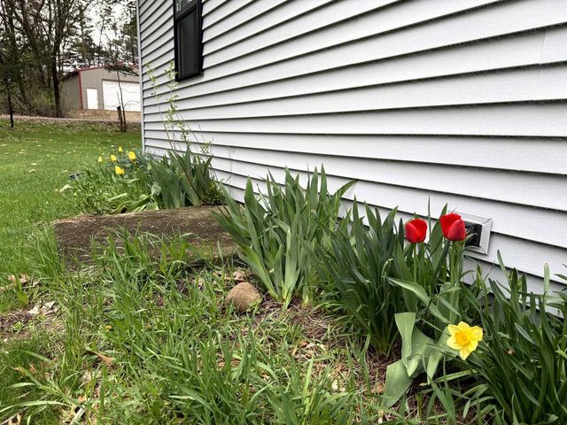 W5640 Cedar Trail, Neshkoro, WI 54960